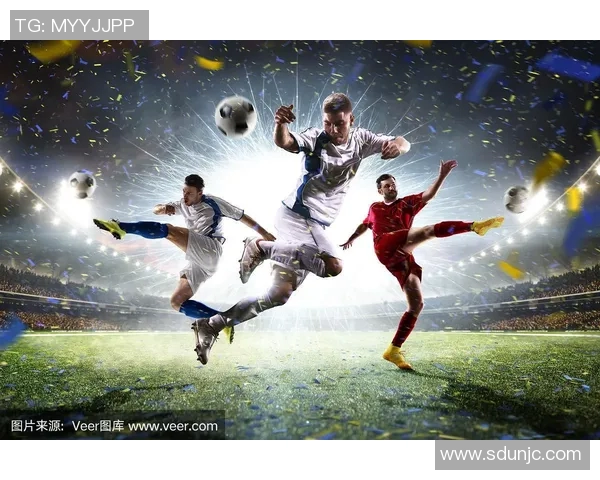 足球巨星传奇人生全景揭秘与成长历程深度剖析