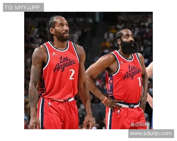 今天快船对阵火箭精彩录播回顾赛场瞬间与精彩表现分析 今天快船对阵火箭精彩录播回顾赛场瞬间与精彩表现分析