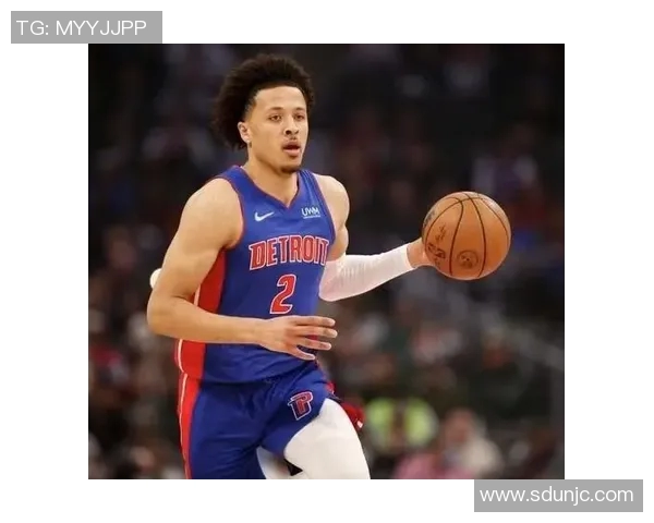 凯德坎宁安:年轻球星的崛起与未来发展潜力分析 凯德坎宁安:年轻球星的崛起与未来发展潜力分析