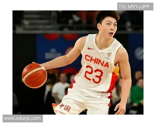 中国篮球明星年轻